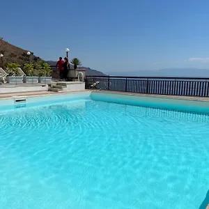 Apartament Elisa's House, Taormina
