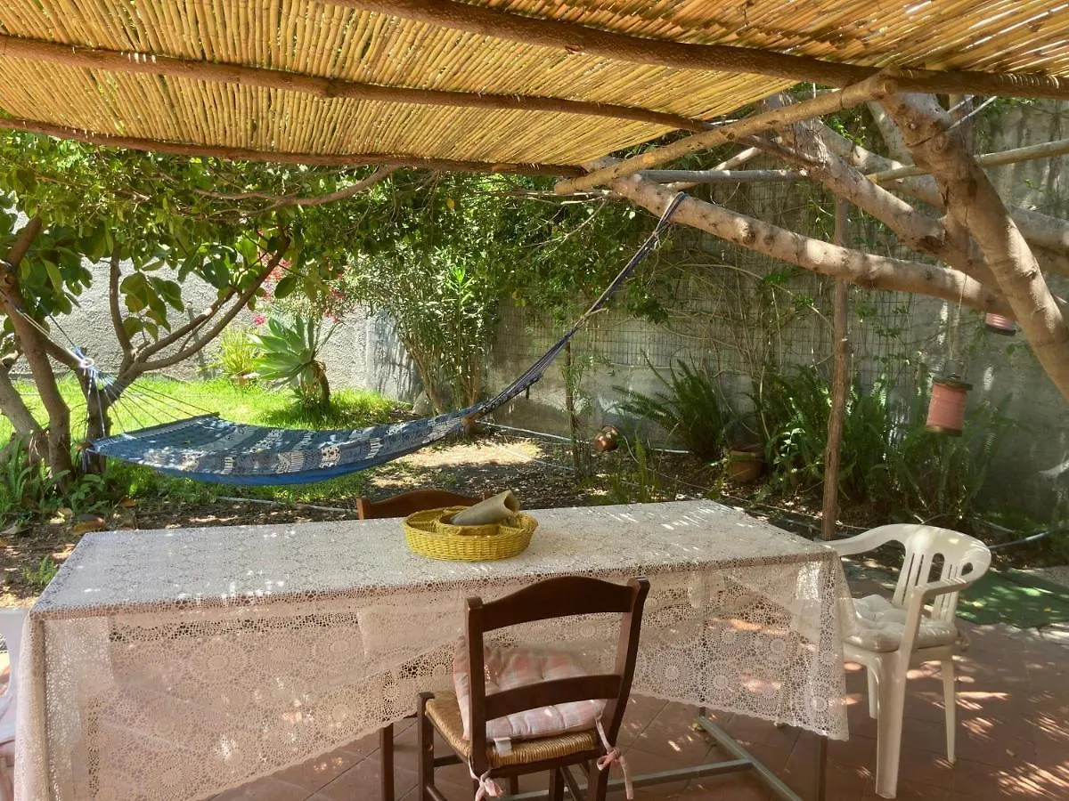 Cottage On The Beach Taormina